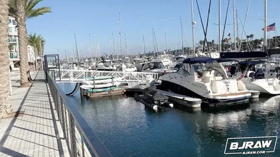 Crystal Gets A Long Horn