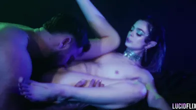 Luminati - Molly Little In Calypso