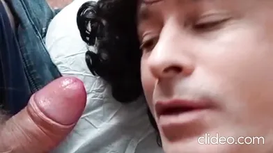 Vicenta maricona casada mamando el rico pollon de su marido alimentando con su leche