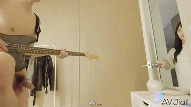 Sunny Fucks Her Noisy Roommate