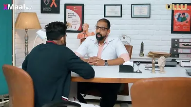 Sexy Gf Gayi Doctor Ke Pass Apna Check Up Karane. Gf Ne Apni Paati Ko Kiya Kiss, Bf Ko Ayaa Gussa. Ullu Indian Web Series. Badan Episode 8.