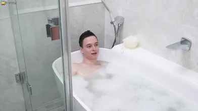 Steamy hot MILF getting an anal fuck from a toy boy