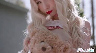 June 2021 Flavor Of The Month Kenzie Reeves - S1:E10
