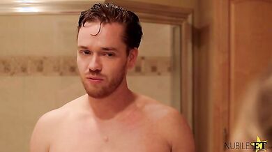 Varchie Along Came Betty - S2:E2
