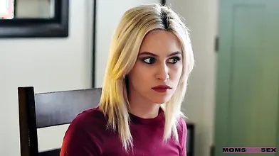Thankful For My Stepmoms Titties - S14:E4
