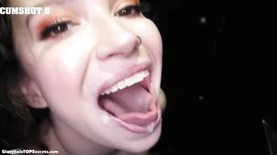 Three Girls In Cum Swallowing Compilation - Nadia White