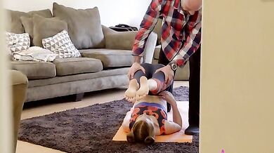Yoga With Daddy - S2:E5