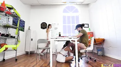 Serving It Up For Coach - S2:E6