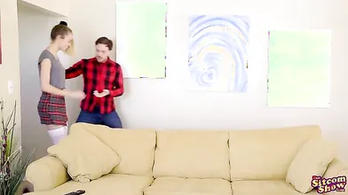 Married With Issues Beauty And The Bud - S3:E9