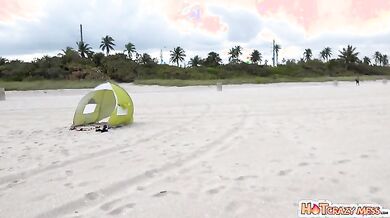 Beach Pickup - S3:E4