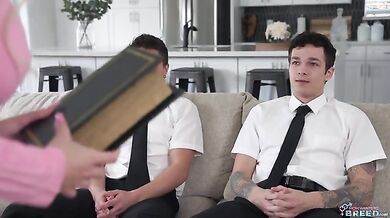 God Wants You To Get Me Pregnant - S2:E5