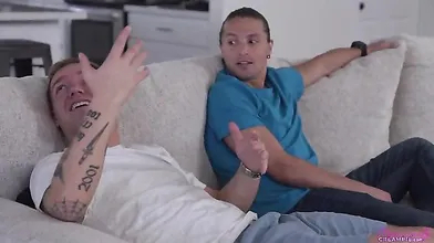 Is It A Chore Giving Stepmom A Creampie - S1:E10