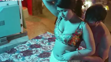 PYAASI BHABHI KI BADE LUND SE BHUJAYI AAG