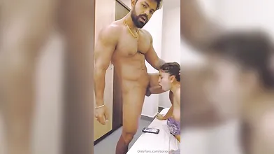 ओयो में हिंदी देसी गर्लफ्रेंड