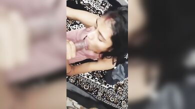 HInDI Skinny Desi Indian Bhabhi Fuck And Blowjob