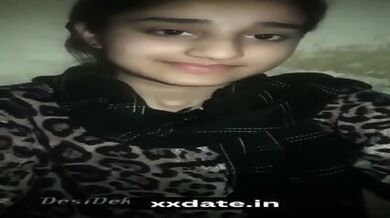 Horney Sexy Girl Musterbating Dick Of Lover And Enjoy Riding Desi Porn.
