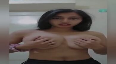 Nandani Showing Boobs & Fingering On SnapChat For Lover