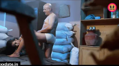 SASUR NE APNI HI BAHU KO CHOD DIYA GHAR PAR KOI NHI THA - Ko Ko