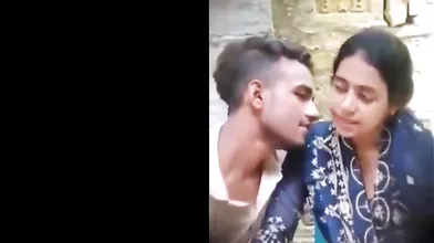 Desi Indian Gf Bf Cuddle In Public Park Mms Viral Video
