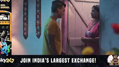 Dever Ne Akeli Bhabhi Dekh Bhabhi Ko Pakad Kar Kiya Sex