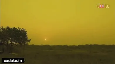 Nokarani Ko Maalaik Ne Akele Me Leta Kar Choda
