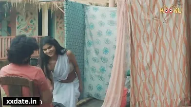 Nokarani Ko Maalaik Ne Akele Me Leta Kar Choda