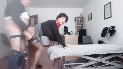 Vicenta casada enculada por su marido en el trabajo dejandole el culo lleno de leche